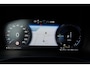 Volvo XC40 T5 Automaat Plug-in hybrid Plus Dark | Premium Audio by Harman en Kardon| Interieur Voorverwarming| Electrisch bedienbare voorstoelen| Parkeer Camera| Park Assist voor en achter| Semi Electrische Trekhaak.
