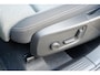 Volvo XC40 T5 Automaat Plug-in hybrid Plus Dark | Premium Audio by Harman en Kardon| Interieur Voorverwarming| Electrisch bedienbare voorstoelen| Parkeer Camera| Park Assist voor en achter| Semi Electrische Trekhaak.
