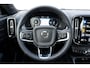 Volvo XC40 T5 Automaat Plug-in hybrid Plus Dark | Premium Audio by Harman en Kardon| Interieur Voorverwarming| Electrisch bedienbare voorstoelen| Parkeer Camera| Park Assist voor en achter| Semi Electrische Trekhaak.