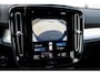 Volvo XC40 T5 Automaat Plug-in hybrid Plus Dark | Premium Audio by Harman en Kardon| Interieur Voorverwarming| Electrisch bedienbare voorstoelen| Parkeer Camera| Park Assist voor en achter| Semi Electrische Trekhaak.
