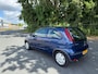 Opel Corsa 1.2-16V Rhythm LEUKE AUTO ZO INGERUILD DUS ZO WEG PRIJSJE