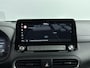 Hyundai Kona Electric EV Premium 64 kWh | 3-Fasen | Leer | Stoel +stuurverwarming | Bluelink app |  Navigatie | Camera |