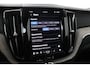 Volvo XC60 T6 Plug-in hybrid Ultra Dark | Luchtvering | Bowers&Wilkins | Massage+Ventilatie | Head-Up | 21 Inch | ACC