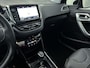 Peugeot 2008 1.2 PureTech Allure | Panoramadak | Trekhaak |