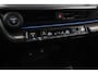 Toyota Prius 2.0 Plug-in Executive | Navigatie | 19 inch | Dodehoek detectie | Digitale binnenspiegel | Keyless
