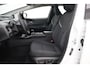 Toyota Prius 2.0 Plug-in Executive | Navigatie | 19 inch | Dodehoek detectie | Digitale binnenspiegel | Keyless