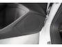 Peugeot 308 1.2 145pk Hybrid e-DCS6 GT | 360° Camera | Stoel/Stuurverwarming | Elektrisch Schuif/Kanteldak | Navigatie | Keyless
