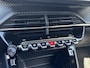 Peugeot 2008 1.2 PureTech 100 Active Camera / Navigatie / Cruise