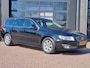 Volvo V70 2.0 T4 Classic Edition | Navi | Leder | Trekhaak | LMV | PDC | Stoelverwarming |