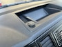 Volkswagen Transporter 2.0 TDI L2H1 150pk Airco Cruise controle Kastinrichting Laderkast Parkeersensoren achter Telefoonvoorbereiding 2-Persoons Usb aansluiting 1e eigenaar Euro 6 Bestel