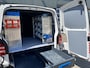 Volkswagen Transporter 2.0 TDI L2H1 150pk Airco Cruise controle Kastinrichting Laderkast Parkeersensoren achter Telefoonvoorbereiding 2-Persoons Usb aansluiting 1e eigenaar Euro 6 Bestel