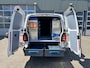 Volkswagen Transporter 2.0 TDI L2H1 150pk Airco Cruise controle Kastinrichting Laderkast Parkeersensoren achter Telefoonvoorbereiding 2-Persoons Usb aansluiting 1e eigenaar Euro 6 Bestel