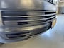 Volkswagen Transporter 2.0 TDI L2H1 150pk Airco Cruise controle Kastinrichting Laderkast Parkeersensoren achter Telefoonvoorbereiding 2-Persoons Usb aansluiting 1e eigenaar Euro 6 Bestel