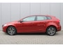 Volvo V40 T2 122PK Nordic+ | Leder | Standkachel | Stoelverwarming