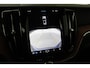 Volvo XC60 T6 Plug-in hybrid Ultra Dark | Luchtvering | Bowers&Wilkins | Massage+Ventilatie | Head-Up | 360° Camera | ACC