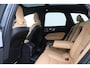 Volvo XC60 T6 Plug-in hybrid Ultra Dark | Luchtvering | Bowers&Wilkins | Massage+Ventilatie | Head-Up | 360° Camera | ACC