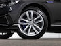Volkswagen Passat Variant GTE 1.4 TSI 218 PK PHEV Highline | LED Matrix IQ | Keyless | Trekhaak | Travel Assist | Achtreuitrijcamera |