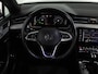Volkswagen Passat Variant GTE 1.4 TSI 218 PK PHEV Highline | LED Matrix IQ | Keyless | Trekhaak | Travel Assist | Achtreuitrijcamera |