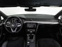 Volkswagen Passat Variant GTE 1.4 TSI 218 PK PHEV Highline | LED Matrix IQ | Keyless | Trekhaak | Travel Assist | Achtreuitrijcamera |