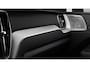 Volvo XC60 2.0 T6 Plug-in hybrid AWD Ultra Black Edition | Luchtvering | Bowers en Wilkins audio | Geventileerde nappa lederen stoelen | Extra getint glas
