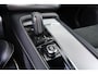 Volvo XC90 T8 Recharge AWD R-Design - LONG RANGE - Panorama/schuifdak - IntelliSafe Assist & Surround - 360º Camera - Harman/Kardon audio - Adaptieve LED koplampen - Verwarmde voorstoelen, stuur & achterbank - Parkeersensoren voor & achter - Draadloze tel. lader - Standkachel - Extra getint glas - 20' LMV