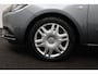 Opel Corsa 1.4 Favourite | Origineel Nederlands | Eerste eigenaar | Airco | Cruise Control | Elektrische ramen voor | Voorstoelen in hoogte verstelbaar |