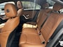 Mercedes-Benz A-klasse 35 4MATIC Premium Plus | DESIGNO MAGNO ZWART | 19 INCH MULTISPAAK | PANORAMA/SCHUIF-KANTELDAK | MULTIBEAM | KEYLESS | HEAD-UP | RIJ-ASSISTENTIE PAKKET | NL AUTO | 1E EIGENAAR |