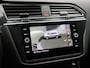 Volkswagen Tiguan Allspace R-Line Business+ 7p. 1.5 TSI 150pk DSG Automaat Trekhaak, 360 camera, 3e zitrij, Adaptive cruise control, Elektrische achterklep, LED matrix koplampen, Achteruitrijcamera