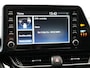 Toyota C-HR 2.0 Hybrid Dynamic 184pk | Dode Hoek | Camera | Carplay | Stoelen/Stuur Verwarming | DAB | Led | Keyless | 18"L.M |
