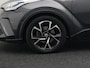 Toyota C-HR 2.0 Hybrid Dynamic 184pk | Dode Hoek | Camera | Carplay | Stoelen/Stuur Verwarming | DAB | Led | Keyless | 18"L.M |