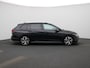 Volkswagen Golf Variant 1.5 eTSI R-Line | Apple Carplay / Android Auto | Parkeersensoren | Achteruitrijcamera | Automaat |
