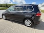 Volkswagen Touran 1.5 TSI Highline 7p / PANODAK / TREKHAAK / NAVI / LED / ETC..