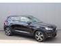 Volvo XC40 2.0 B4 197PK Automaat R-Design Elektr.-trekhaak/Harman-kardon/Full-LED