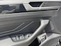 Volkswagen Arteon Shooting Brake 1.4 TSI eHybrid R-Line Business+ 18"/Panoramadak/Head up/Stoelverwarming v+a/LED+/ 360 camera/PDC v+a/Dynamic Chassis/Apple Carplay & Android Auto
