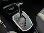 Toyota Yaris 1.5 Hybrid Bi-Tone | Voorstoelen verwarmd |