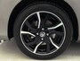 Toyota Yaris 1.5 Hybrid Bi-Tone Limited | Voorstoelen verwarmd |