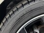 Toyota Yaris 1.5 Hybrid Bi-Tone Limited | Voorstoelen verwarmd |