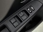 Toyota Yaris 1.5 Hybrid Bi-Tone Limited | Voorstoelen verwarmd |