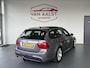 BMW 3-Serie Touring 318i M-sport /Pano/ Trekhaak/ Alcantara!