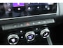 Renault Captur 1.6 E-Tech Plug-in Hybrid 160 Edition One | 1e Eigenaar | Dealer Onderhouden | 360 Camera | Bose | Navigatie | Climate Control | Led | Cruise Control | Dodehoek detectie | Lane Assist