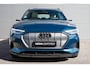 Audi E-tron e-tron 55 quattro advanced 95 kWh / Nederlandse Auto / Electrisch Schuifdak / Volledig digitaal dashboard / 21 inch licht metalen velgen / Bang & Olufsen Premium soundsystem / Apple Car Play