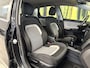 Kia Ceed cee'd 1.6 CRDi Business Pack | Camera | Navigatie | Parkeersensoren | Cruise Control | Airconditioning | Led | Isofix | Bluetooth | 15" Lichtmetaal |
