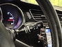 Kia Ceed cee'd 1.6 CRDi Business Pack | Camera | Navigatie | Parkeersensoren | Cruise Control | Airconditioning | Led | Isofix | Bluetooth | 15" Lichtmetaal |