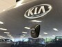 Kia Ceed cee'd 1.6 CRDi Business Pack | Camera | Navigatie | Parkeersensoren | Cruise Control | Airconditioning | Led | Isofix | Bluetooth | 15" Lichtmetaal |