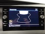 Volkswagen Transporter 2.0 TDI L2H1 102pk Airco Cruisecontrol Navigatie Apple Carplay parkeersensoren