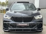BMW X5 45e M-Sport M-seats Laser Lucht Pano 22Inch Carbon Zwart Full