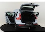 Volvo XC40 B4 (M-HYBRID) PLUS DARK -CAMERA|ADAP.CRUISE|VERW.VOORRUIT|TREKHAAK|HARMAN/KARDON