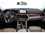 BMW 5-Serie Touring 530i xDrive High Executive Cruise Control, Navigatie, LEER, Panoramadak, xDrive