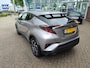 Toyota C-HR 1.8 Hybrid STYLE 4S-BANDEN JBL-AUDIO BLIND SPOT STOELVERW PARK-SENSOREN NAVI KEYLESS 18'' LM-VELGEN AD-CRUISE CLIMA CAMERA BLUETOOTH NL-AUTO