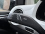 Volkswagen Up! 1.0 HIGH UP! | NAVI | LEER | VELGEN | AIRCO | STOELVERWARMING